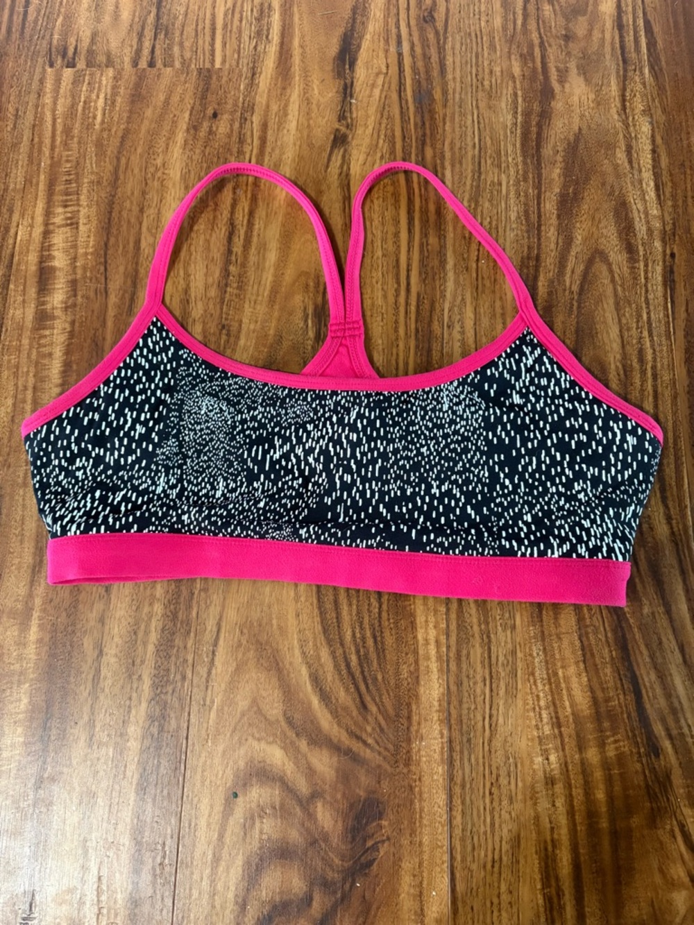 Fabletics snapdragon reversible racerback sports bra